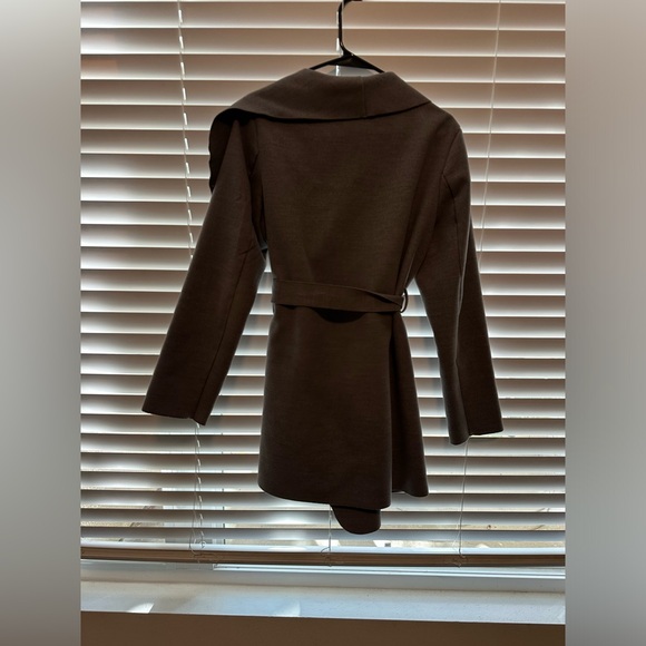 Grey jacket - Picture 5 of 5